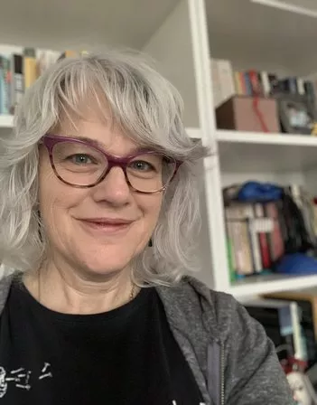 Карина Эерваси